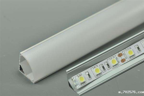 LED光源铝外壳压铸成型背后工艺