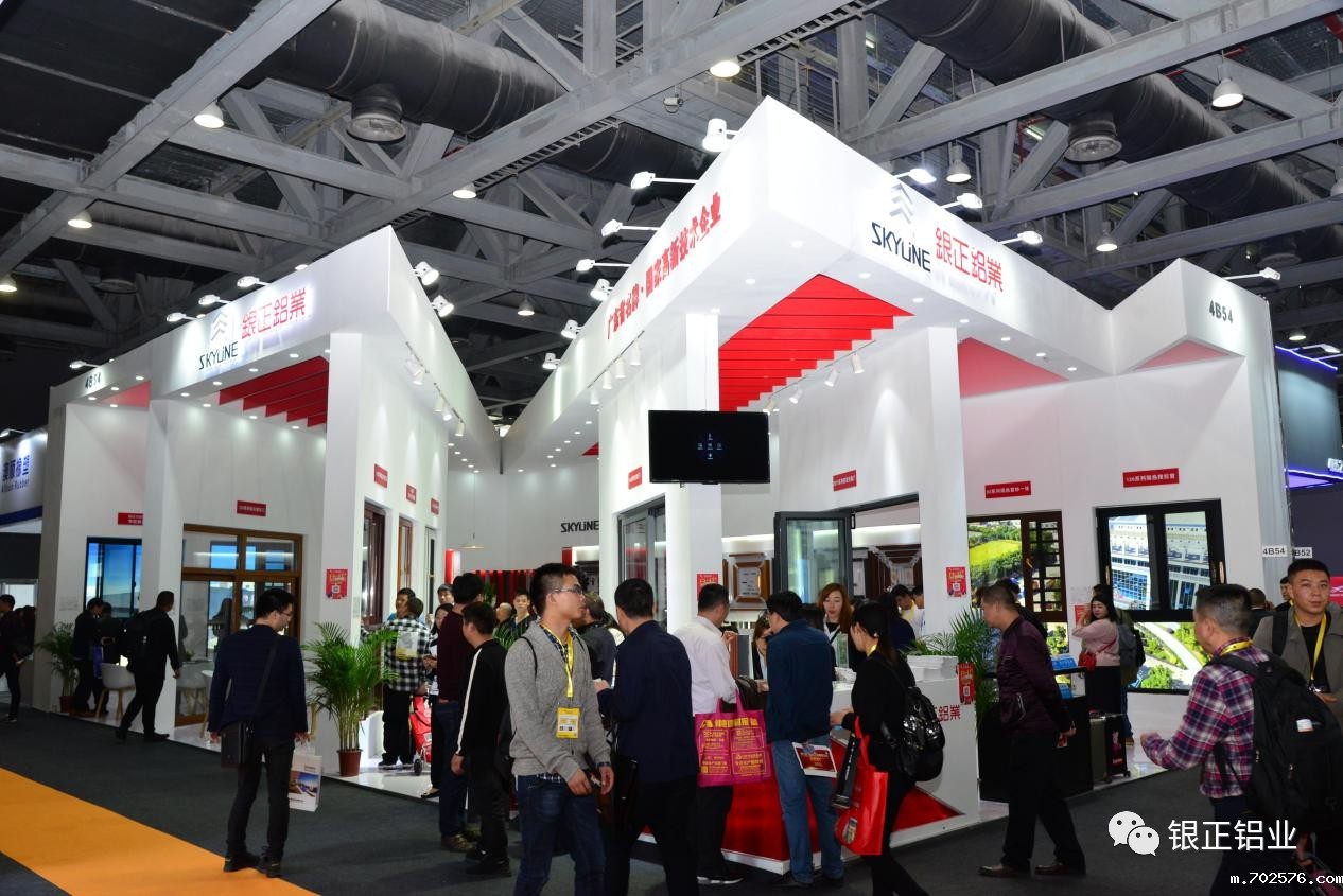 人从众叕！米兰官网首页登录入口惊艳亮相第25届铝门窗幕墙展